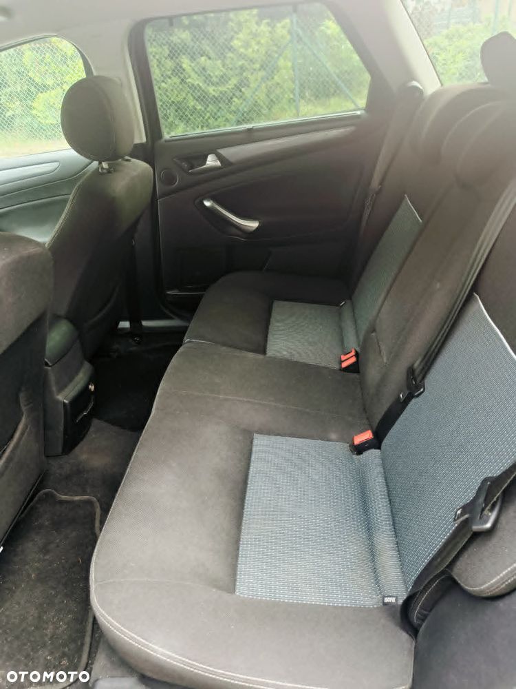 Ford Mondeo 2.0 TDCi Titanium - 3