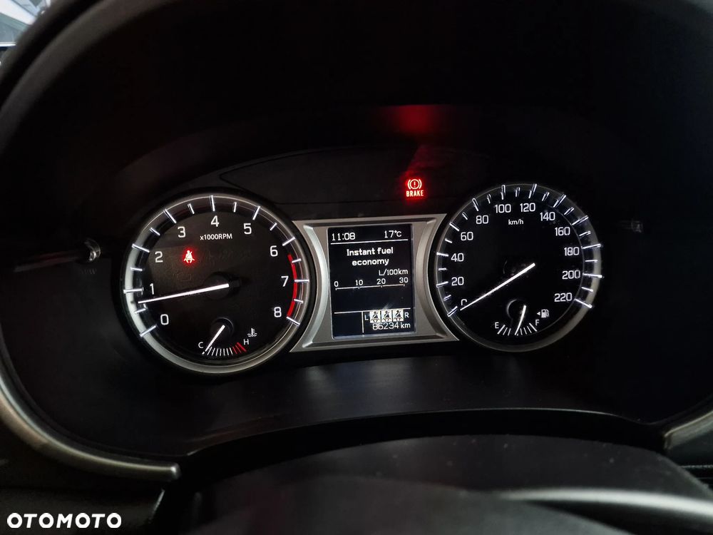 Suzuki Vitara 1.6 Premium 2WD - 9