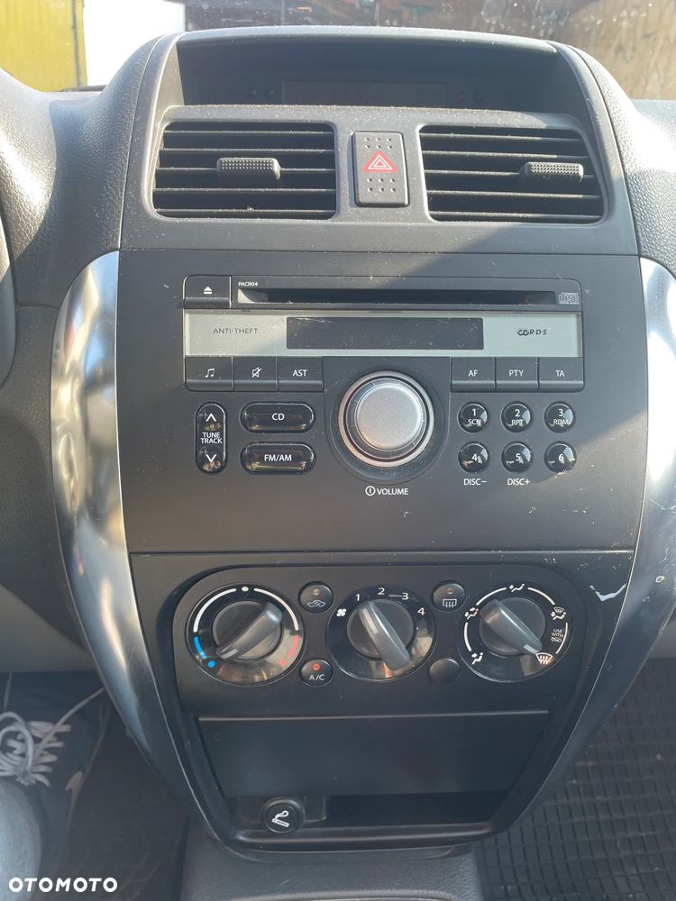 Suzuki SX4 1.9 DDiS 4WD GS / Premium - 8