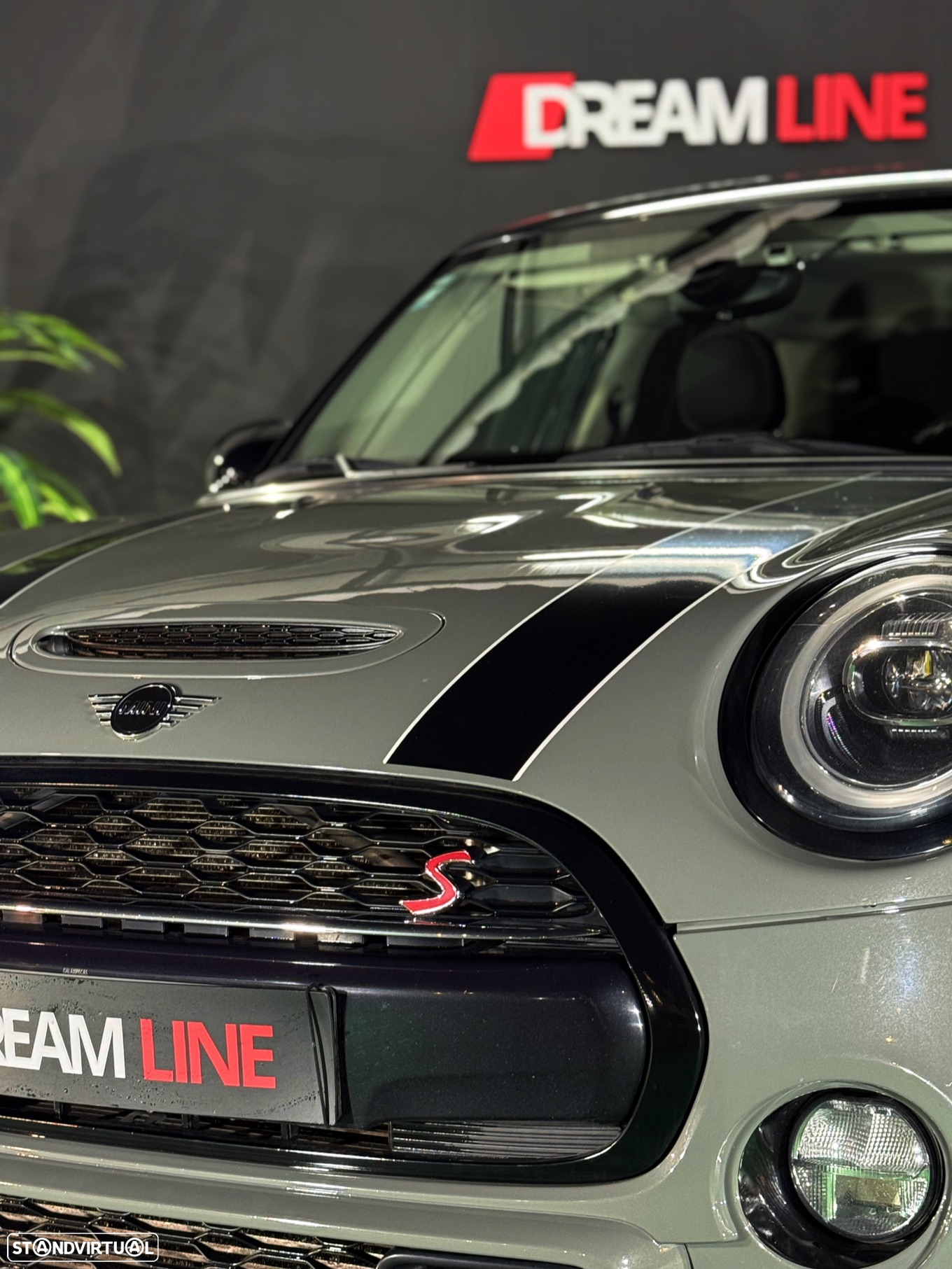 MINI 5 Portas Cooper SD Auto Desportiva - 2