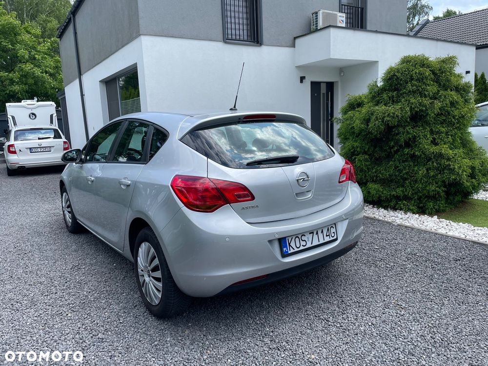 Opel Astra 1.6 Active - 3