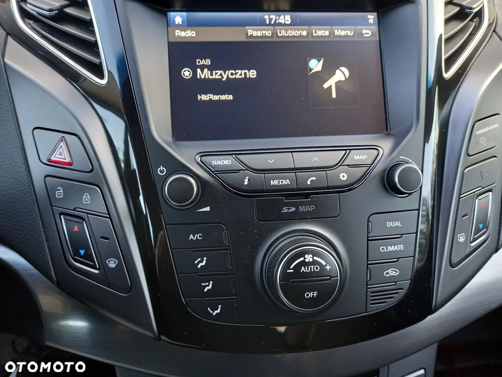 Hyundai i40 Kombi 2.0 Automatik Premium - 31