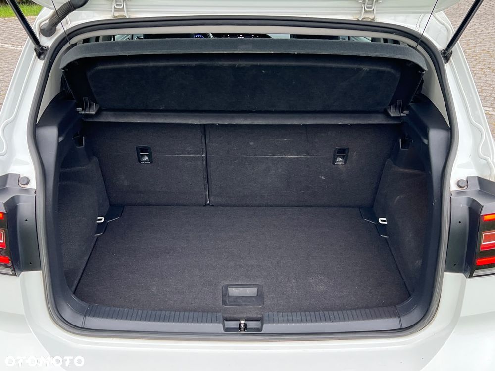 Volkswagen T-Cross 1.0 TSI Style DSG - 31