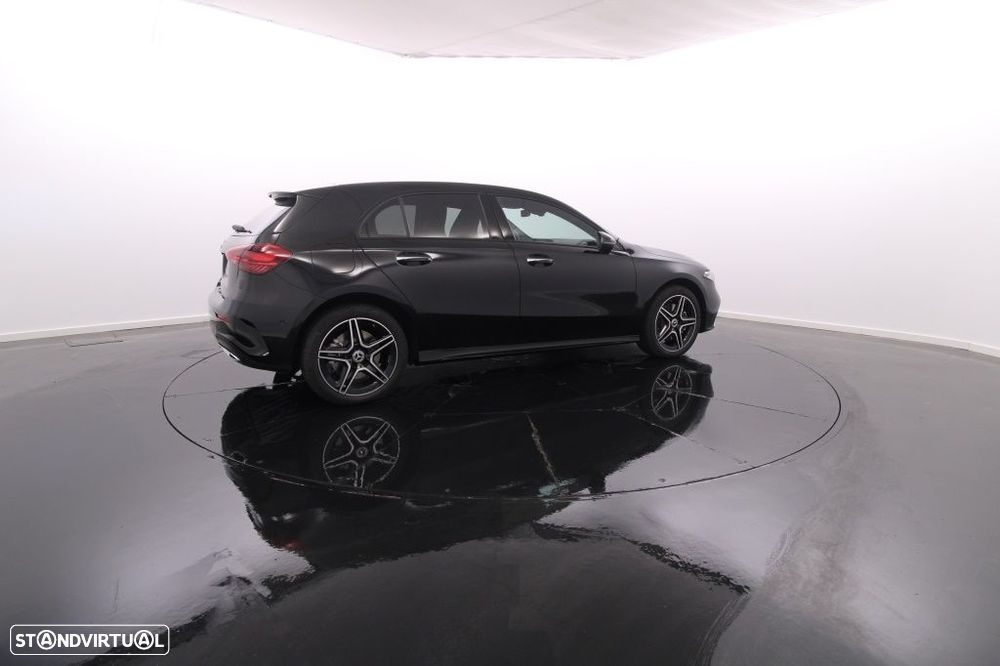 Mercedes-Benz A 250 e AMG Line - 8