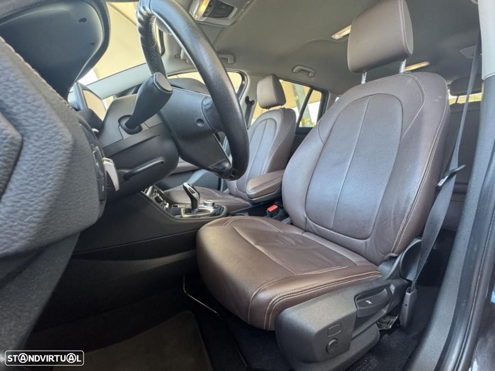 BMW 216 Gran Tourer d 7L Line Luxury Auto - 4
