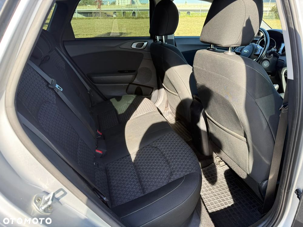 Kia Ceed - 18