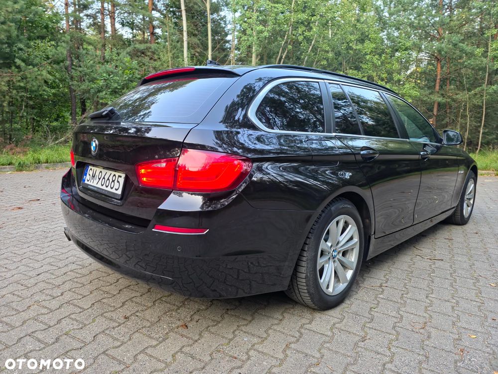 BMW Seria 5 520d - 22
