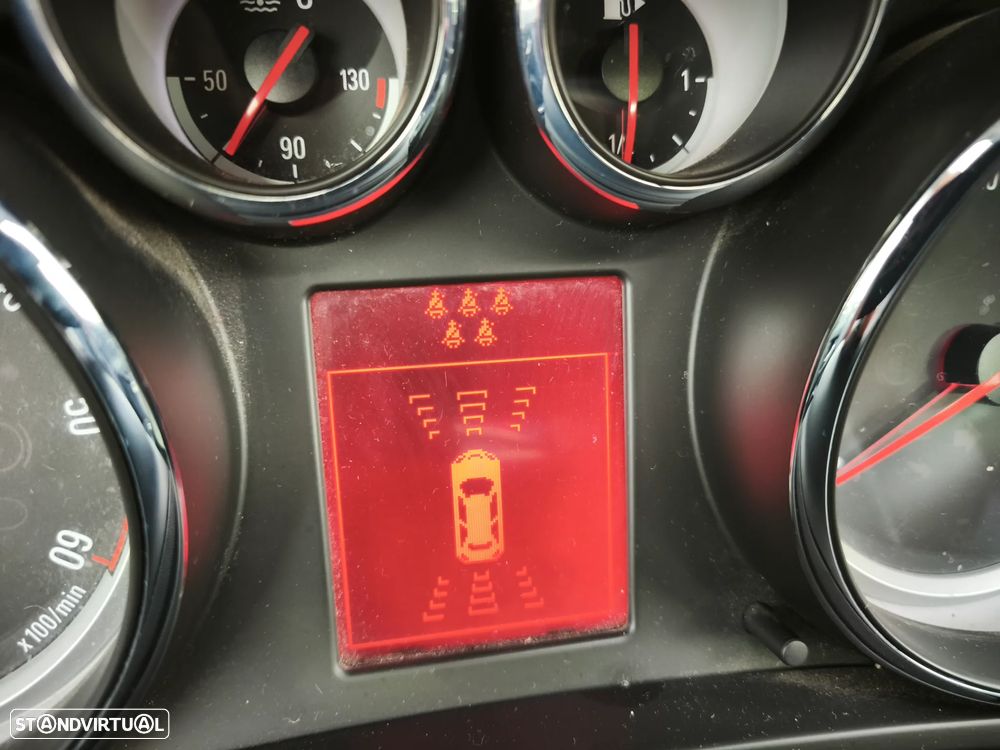 Opel Zafira 1.6 CDTi Cosmo - 22