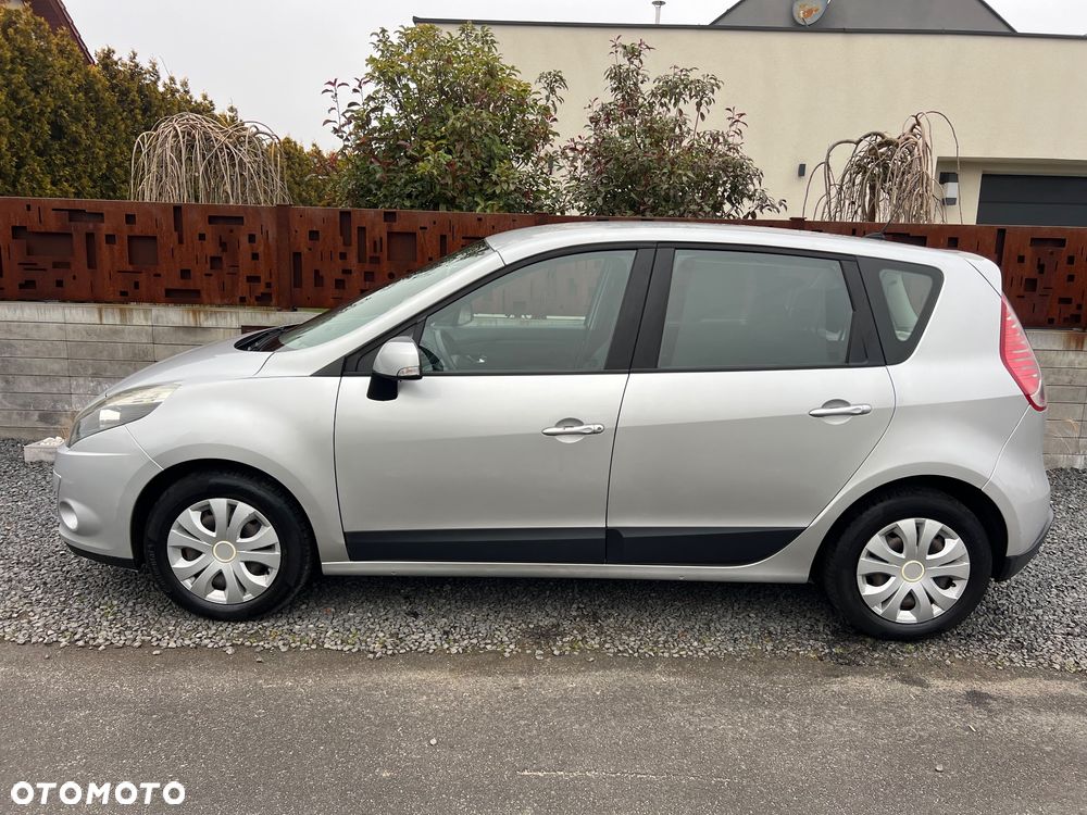 Renault Scenic 1.5 dCi Authentique - 2