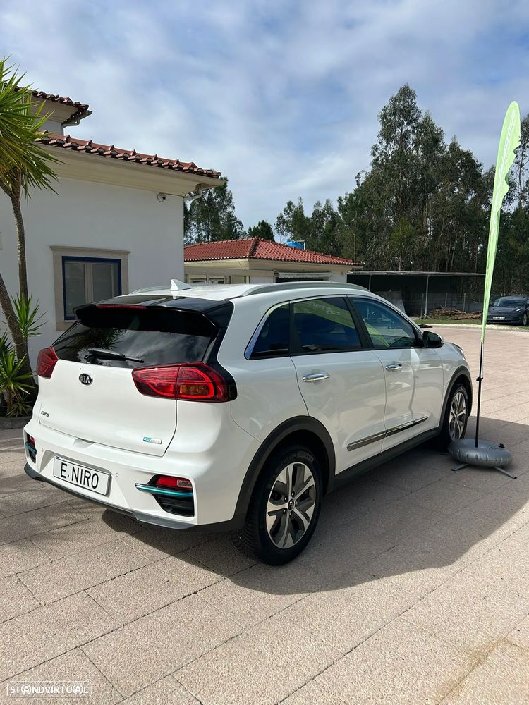 Kia e-Niro 64kWh - 13