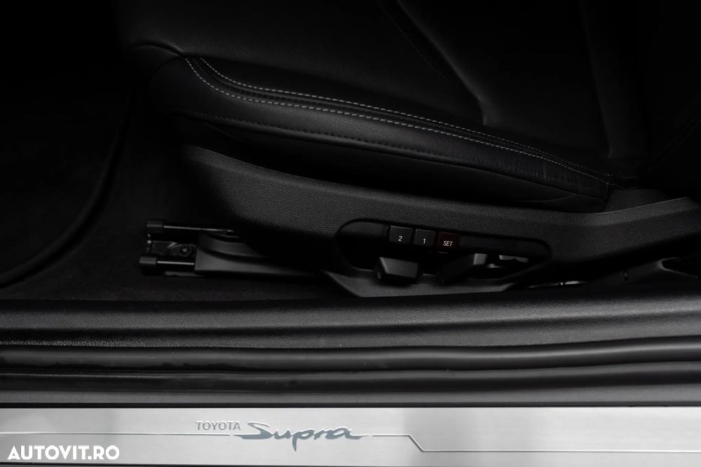 Toyota Supra 3.0 8AT Performance - 18