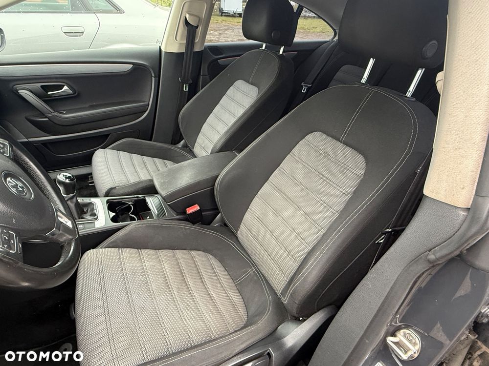 Volkswagen Passat CC 1.8 TSI - 16