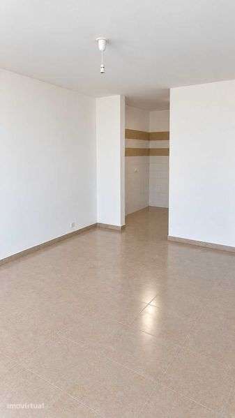 Vende-se T2 - VENDA - Grande imagem: 3/12