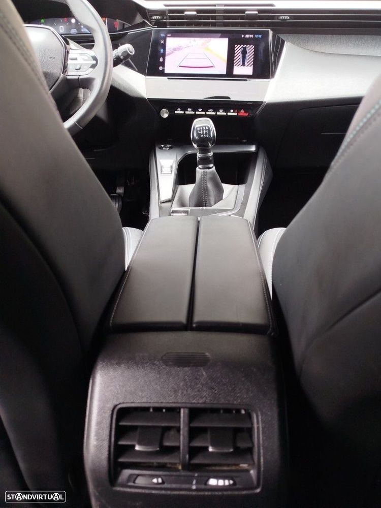 Peugeot 308 SW PureTech 130 Allure - 25