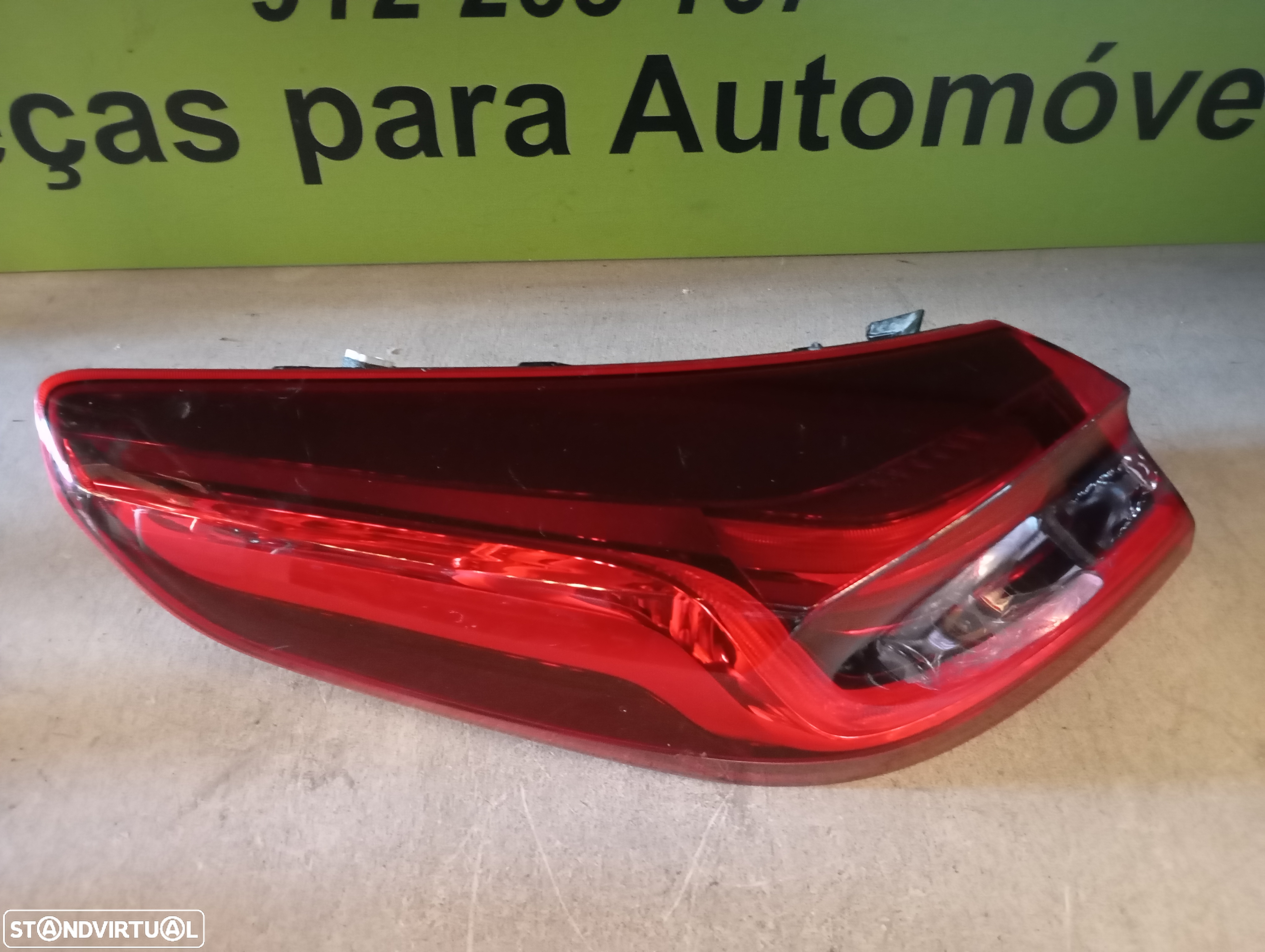 KIA XCEED FAROLIM ESQUERDO - FT364 - 4