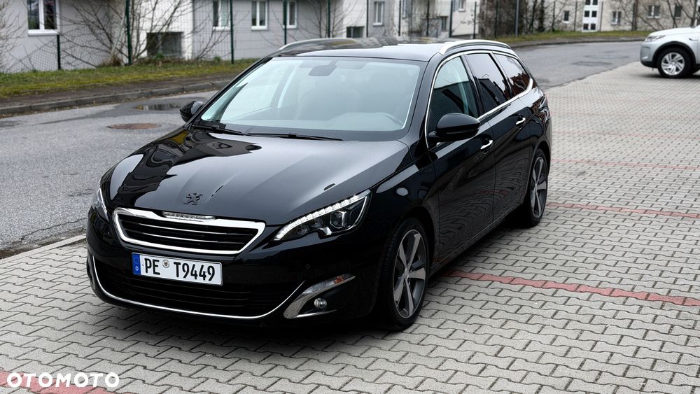 Peugeot 308 PureTech 130 GPF Black Edition - 34