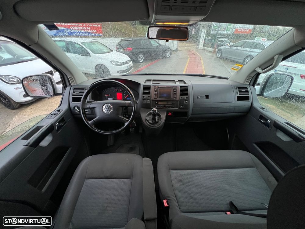 VW Caravelle 2.5 TDi Extra AC 6L - 17