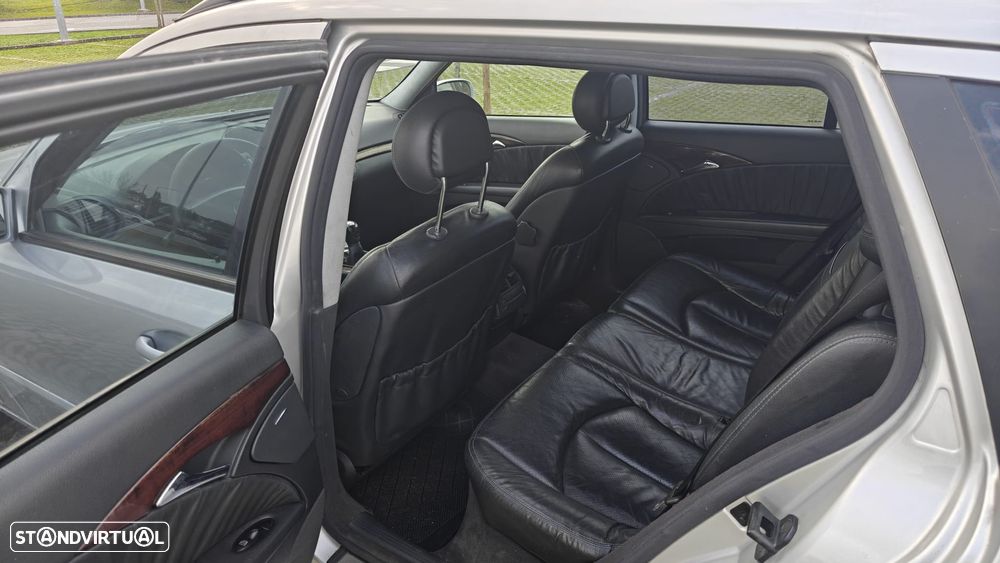 Mercedes-Benz E 220 CDi Classic - 3