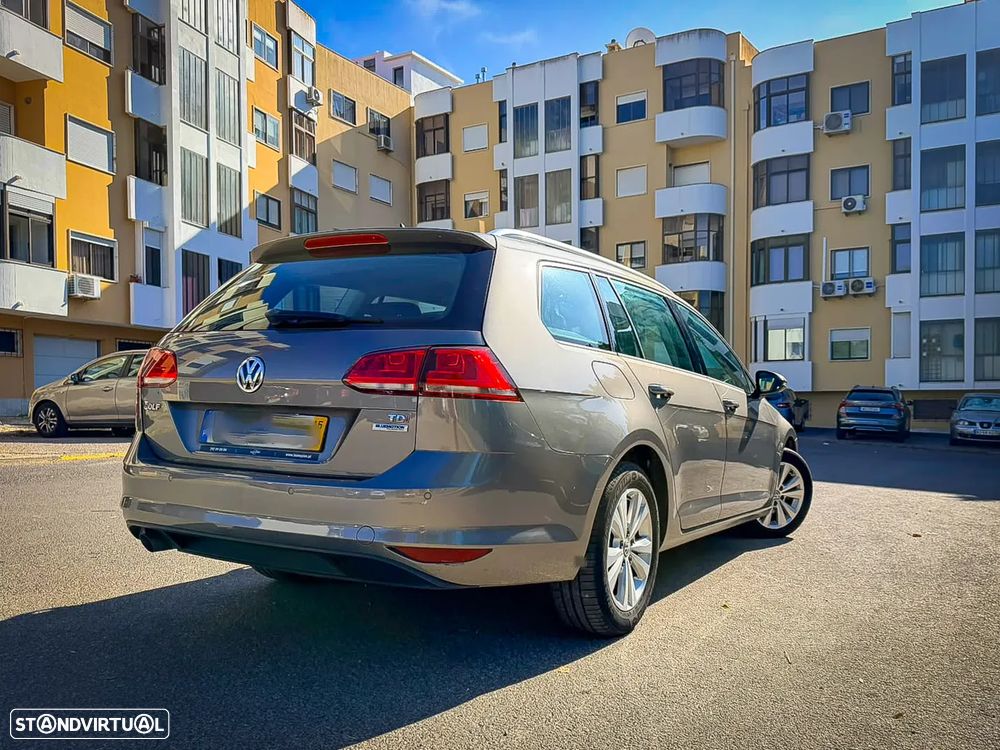 VW Golf Variant 1.6 TDi BlueMotion Confortline - 2