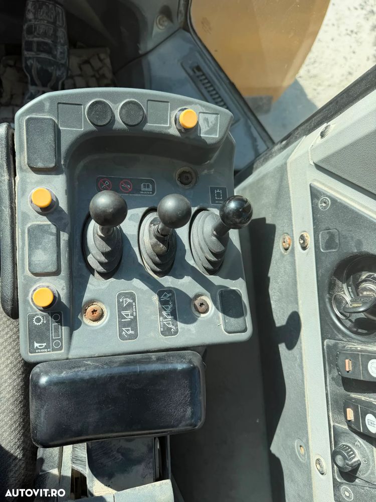 Caterpillar 980K - 10