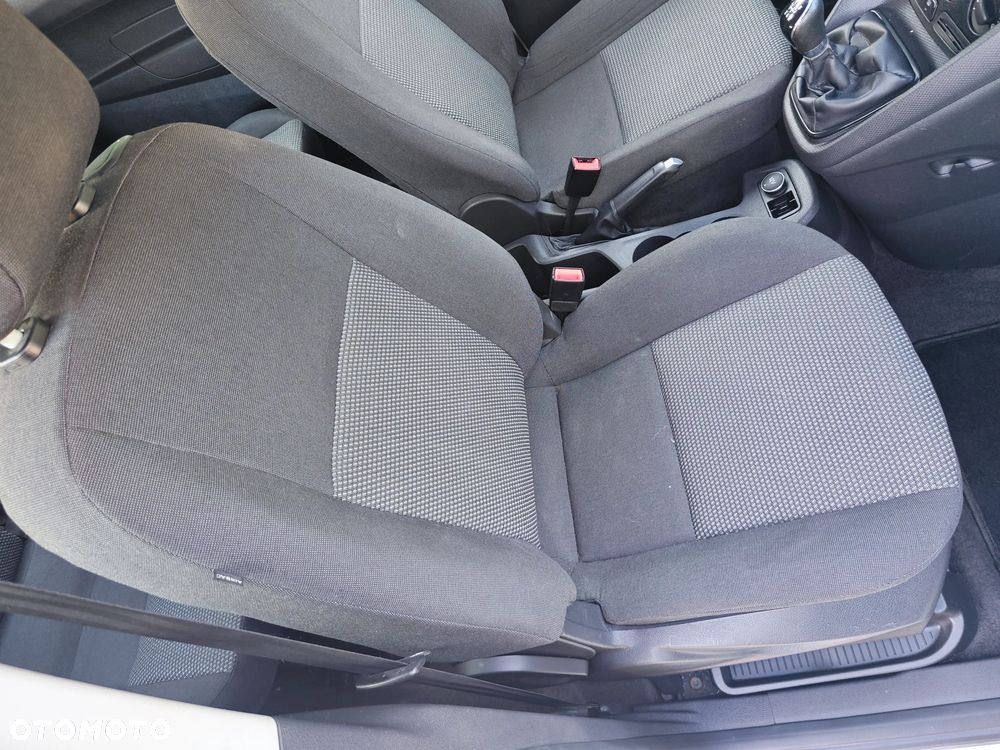 Ford Tourneo Connect Grand 1.5TDCi Ambiente - 24