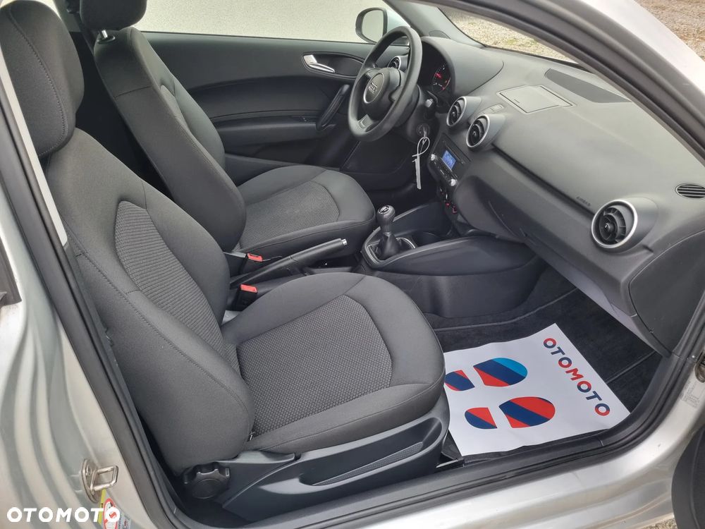 Audi A1 3-drzwiowe 1.2 TFSI Attraction - 7