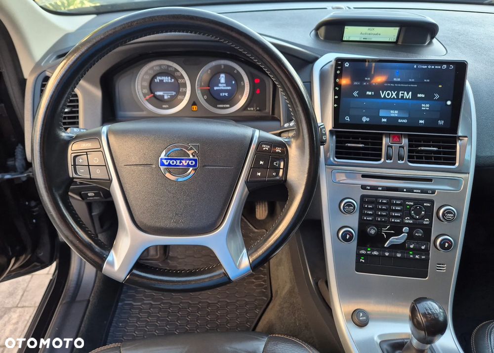 Volvo XC 60 2.4D Kinetic - 16