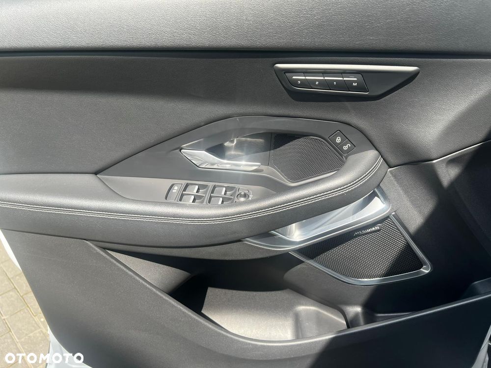 Jaguar E-Pace D180 AWD R-Dynamic S - 17