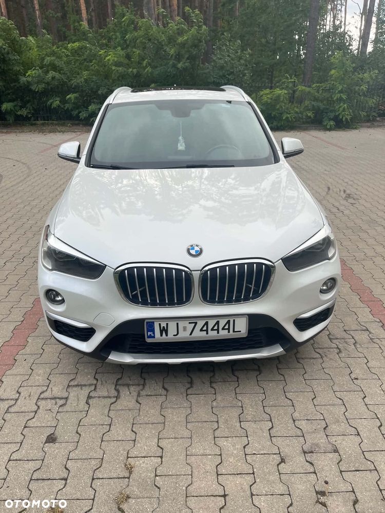 BMW X1 xDrive25i xLine - 3