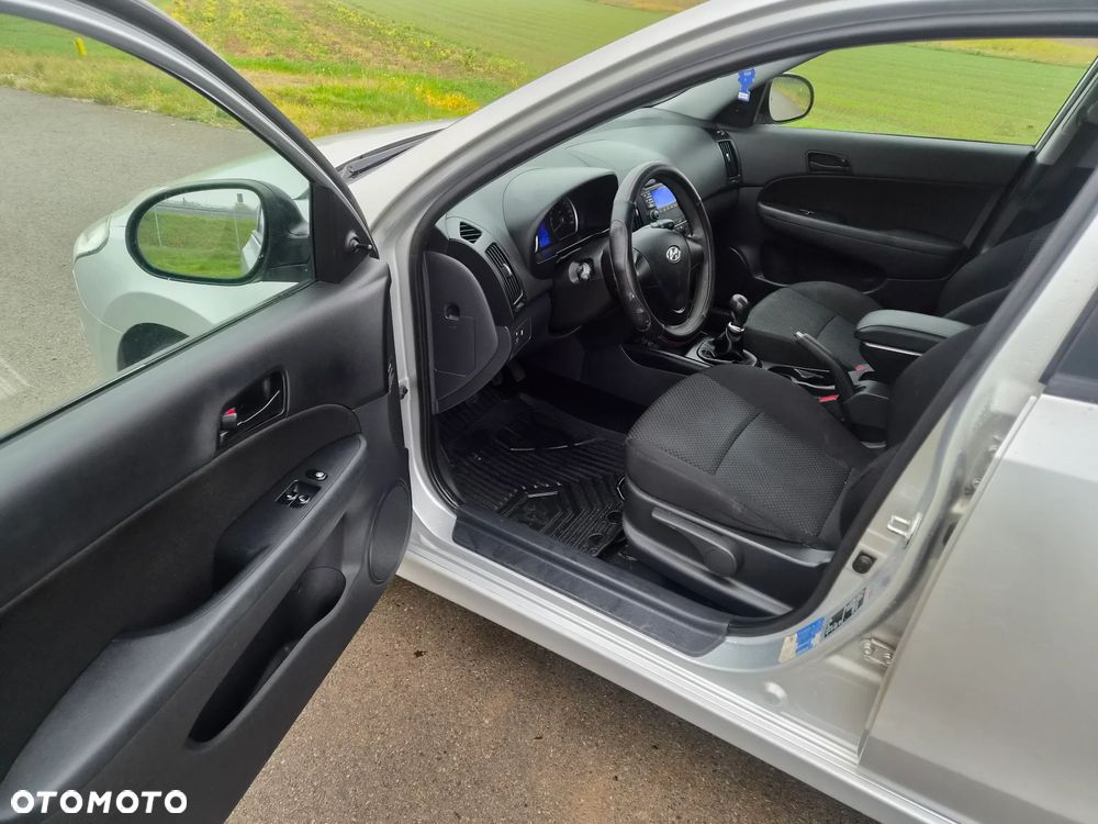 Hyundai i30 1.6 CRDi Comfort - 8