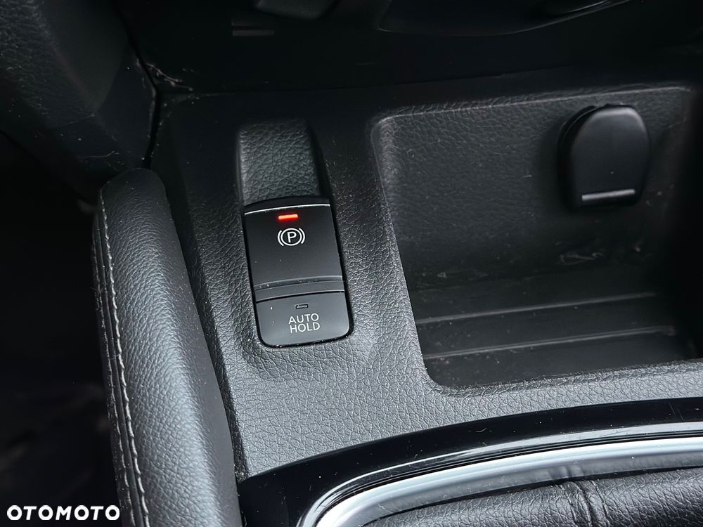 Nissan Qashqai 1.2 DIG-T N-Connecta EU6 - 22