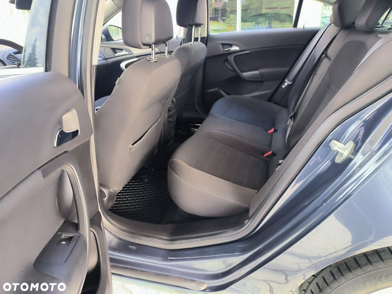 Opel Insignia - 13