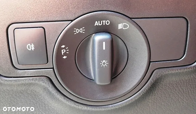 Mercedes-Benz VITO - 21
