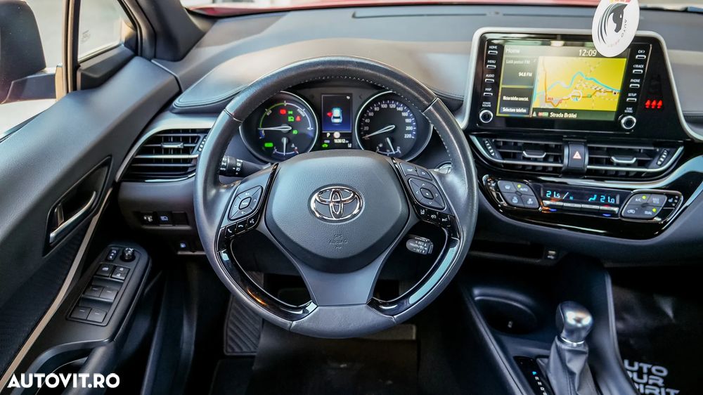 Toyota C-HR Business-Edition - 11