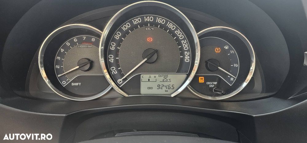 Toyota Corolla 1.6 Valvematic Luna - 6
