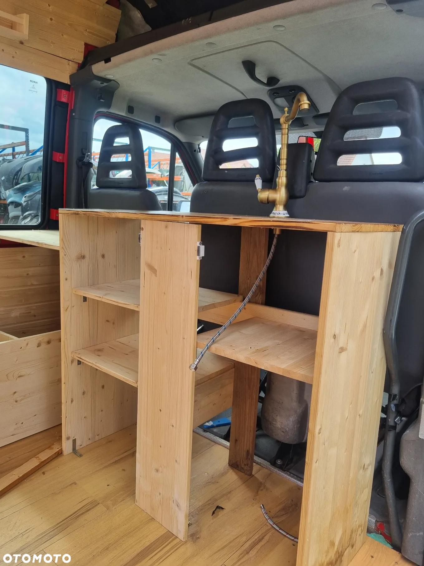 Iveco Daily Kamper - 8