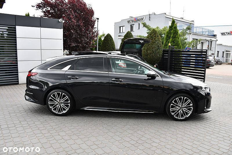Kia ProCeed 1.4 T-GDI DCT7 OPF GT LINE - 31