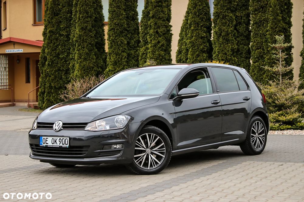 Volkswagen Golf 2.0 TDI BlueMotion Technology Allstar - 4