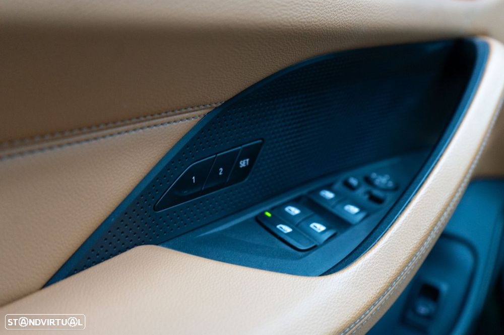 BMW i4 M50 Gran Coupe - 25