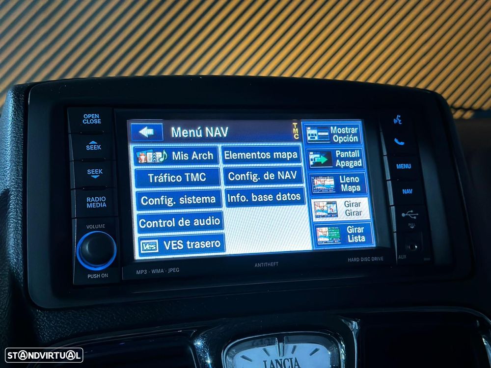 Lancia Voyager 2.8 CRD Platinum - 28