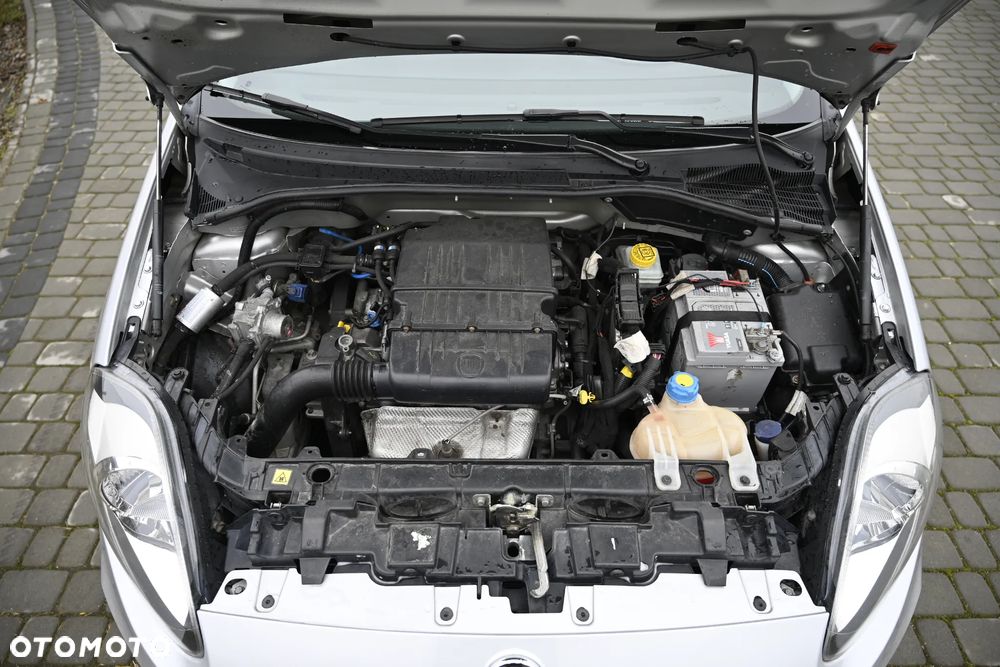 Fiat Punto 2012 - 11