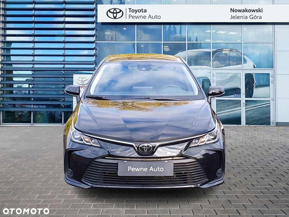 Toyota Corolla - 5