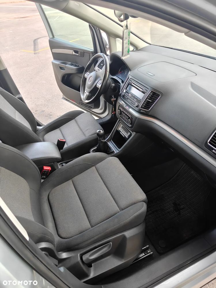 Volkswagen Sharan 2.0 TDI Comfortline - 8