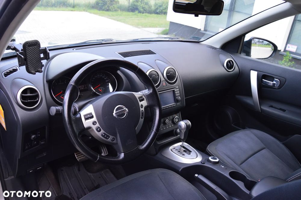 Nissan Qashqai - 22