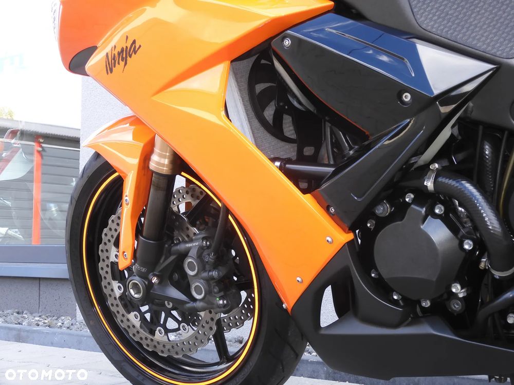 Kawasaki Ninja - 35