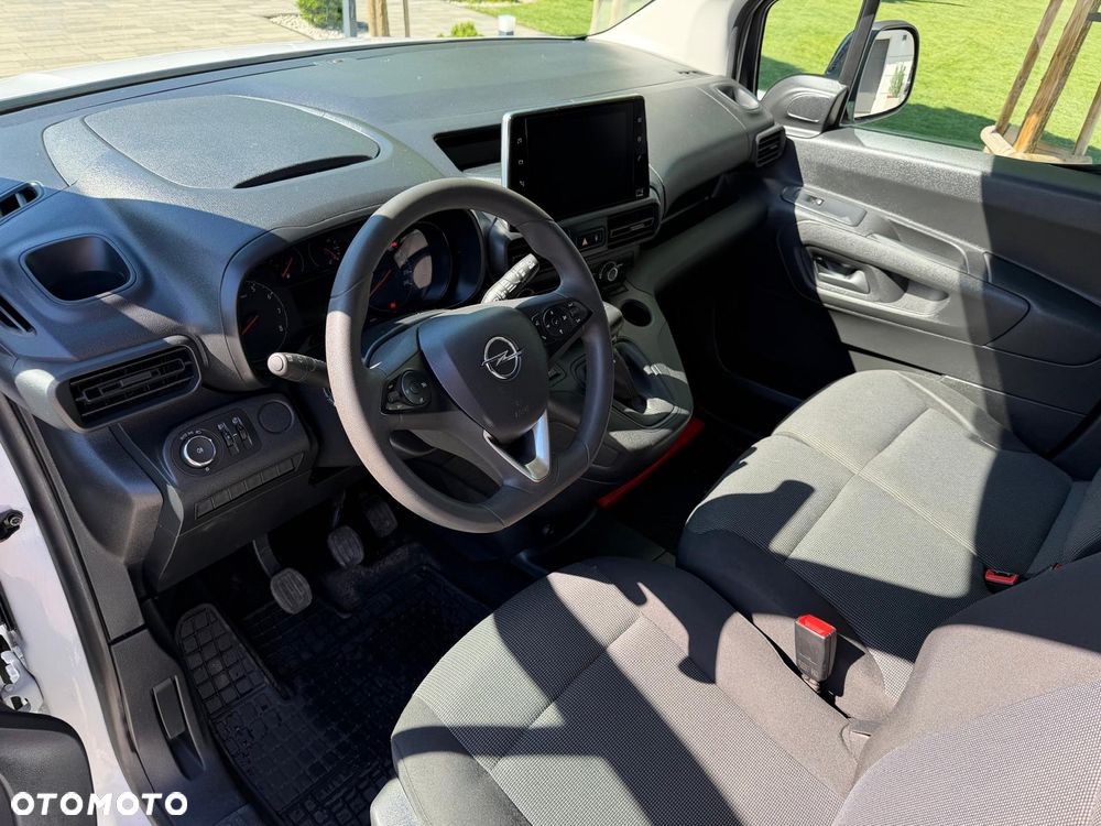 Opel COMBO - 9
