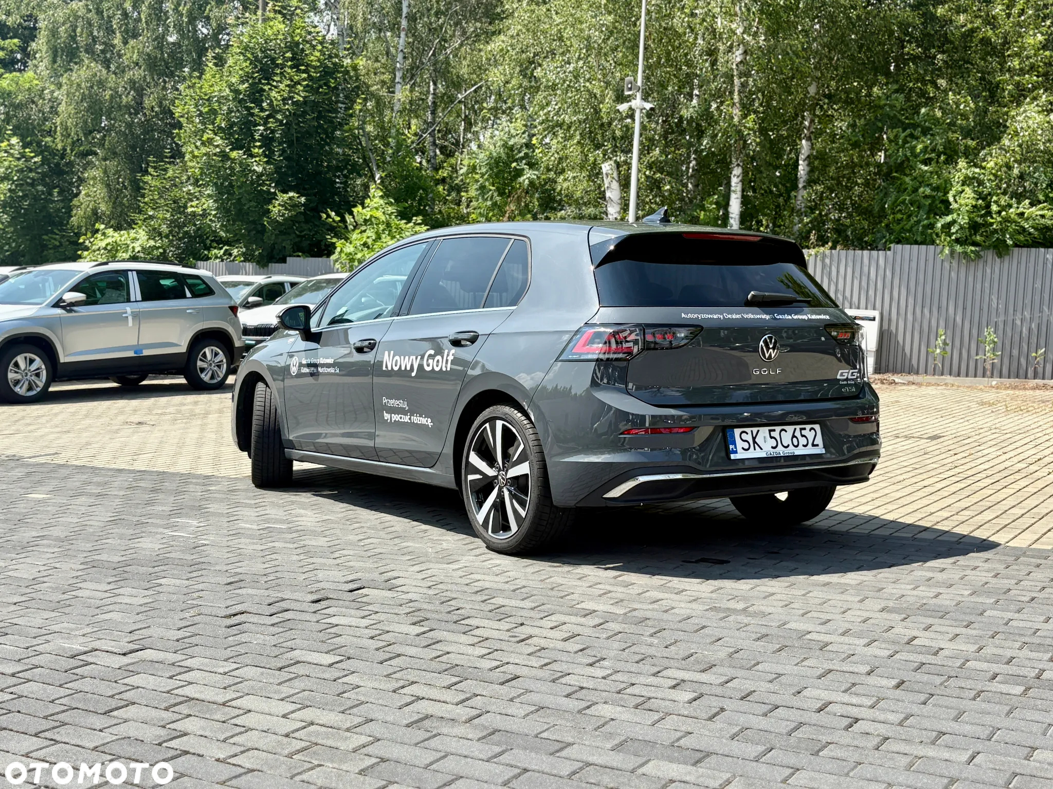 Volkswagen Golf VIII 1.5 eTSI mHEV Style DSG - 4