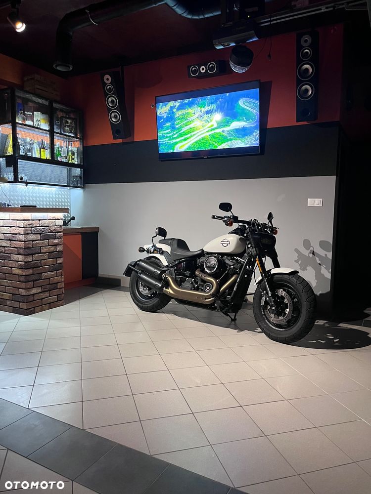 Harley-Davidson Softail Fat Bob - 3