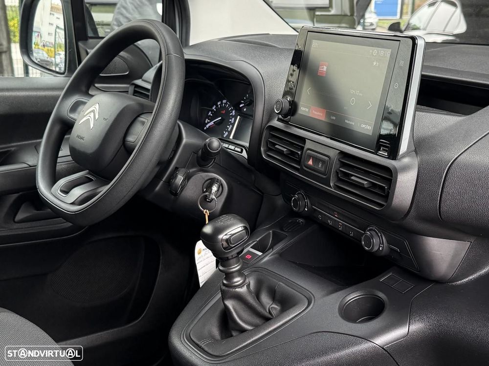 Citroën Berlingo BERLINGO 1.5 BLUE-HDI ECRÃ 3 Lug. IVA - 32