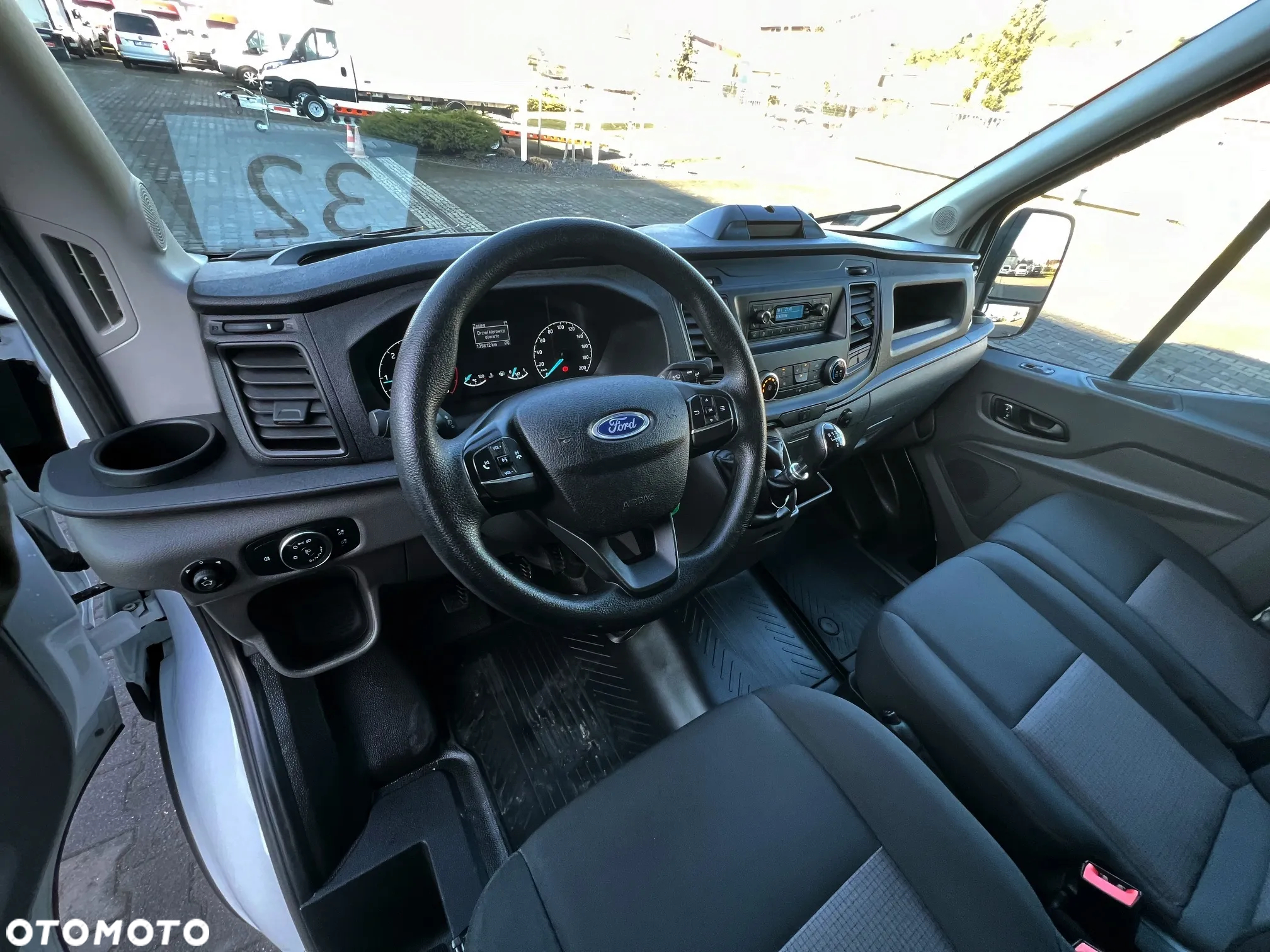 Ford Transit L2H2 Furgon Blaszak Lift Salon PL, Jeden Właściciel - 6